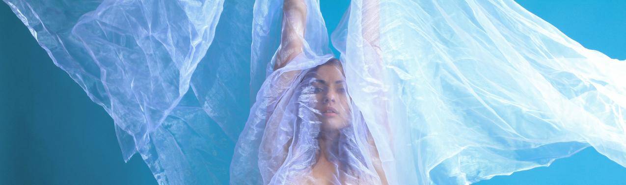 Meta,MichaelaIsizzu,女人,黑发女人,脸,旁观者,阿姆苏,摄影,MetArtMagazine