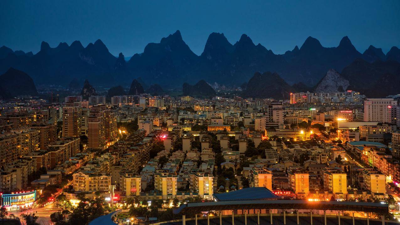 建筑,建筑,城市,城市景观,夜晚,灯光,街灯,中国,山脉,桂林