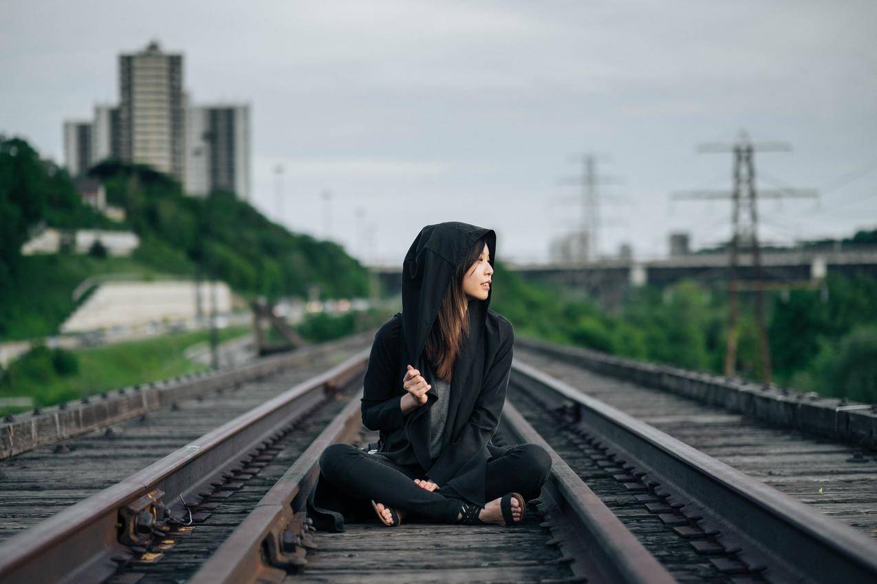 女人,亚洲,双脚,天堂,地狱,铁路交叉,展示设计,景观
