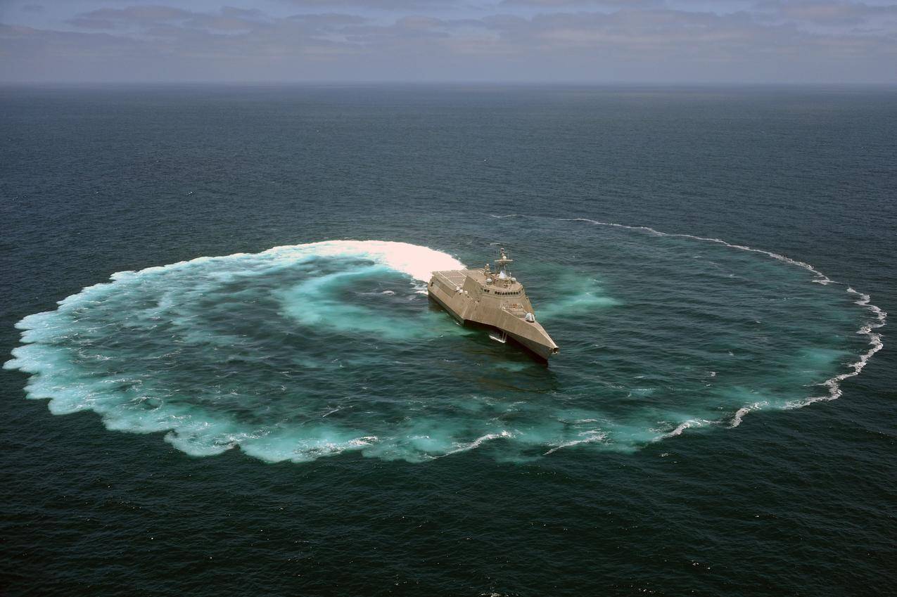 舰艇,USSIndependence,LCS-2,直升机舰艇,舰艇,军事