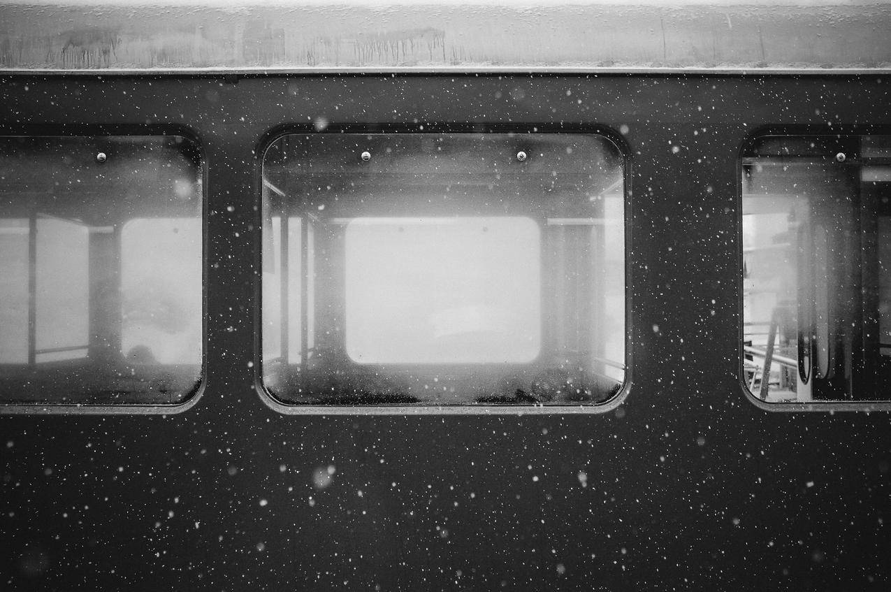 火车站,火车,雪花