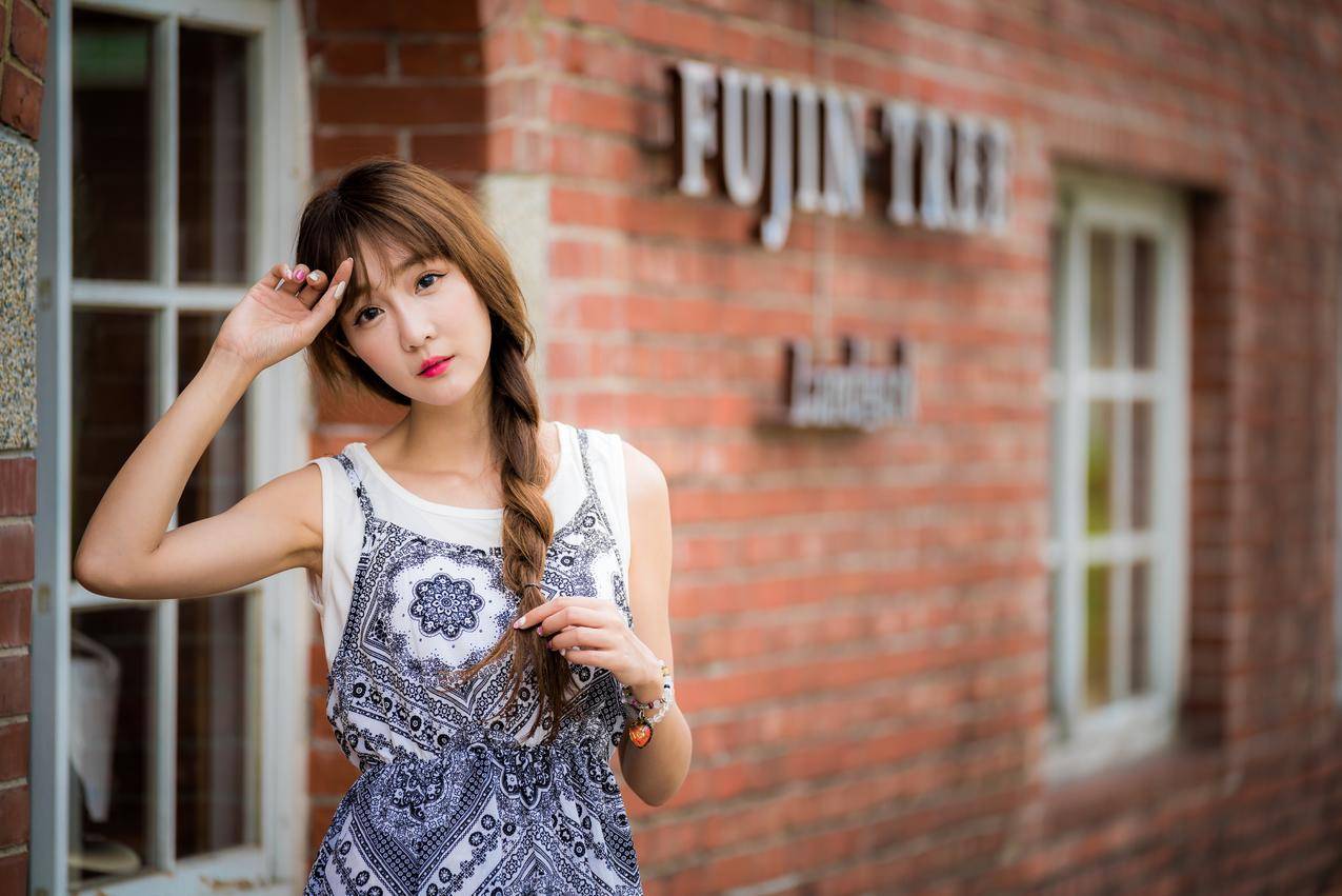 亚洲,妇女,辫子,paintednails,黑发,lookingatviewer,fakeiris,pinklipstick