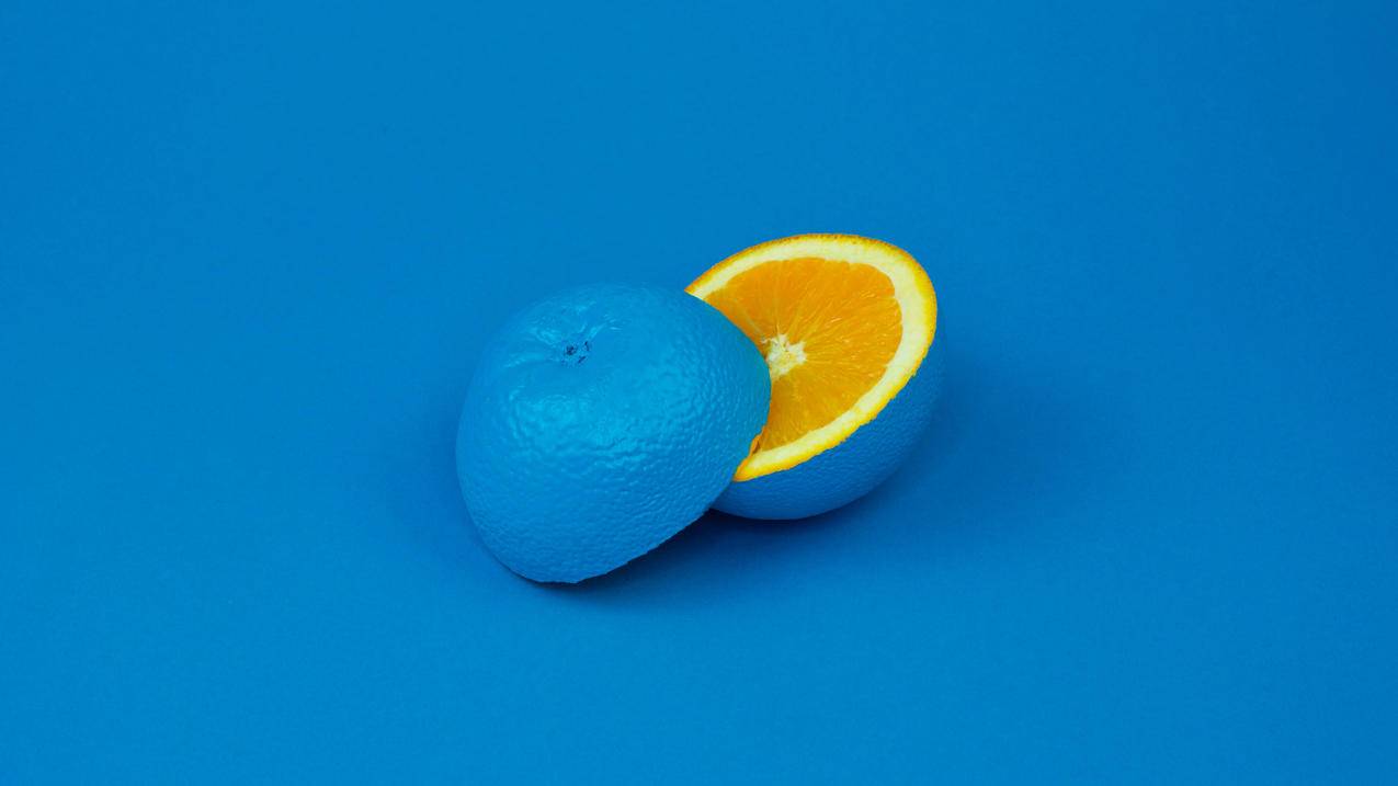 蓝色背景,橙色水果,黄色,橙色,蓝色