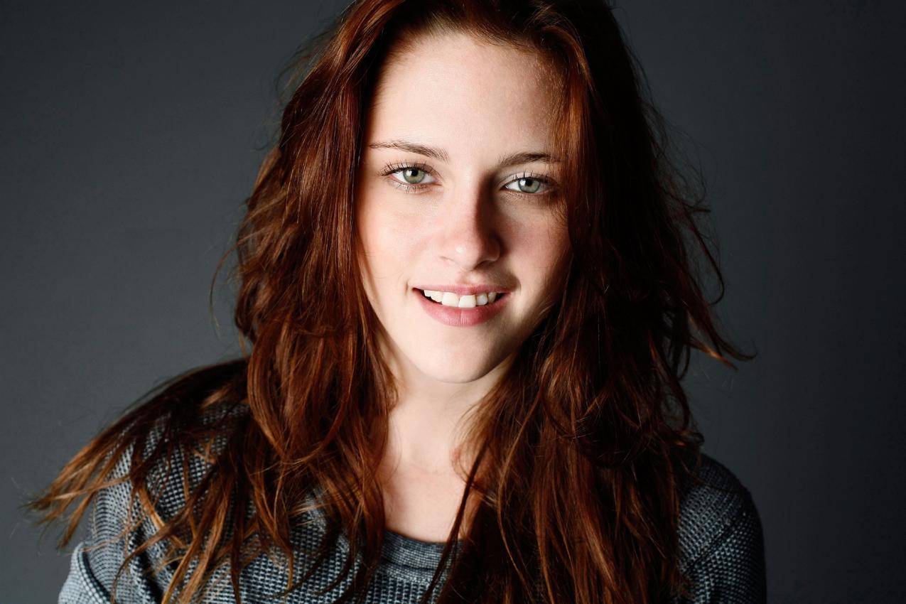 KristenStewart,女演员,黑发女郎,旁观者