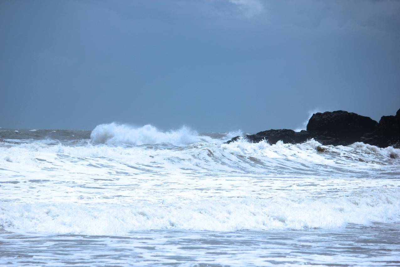 波浪海滩