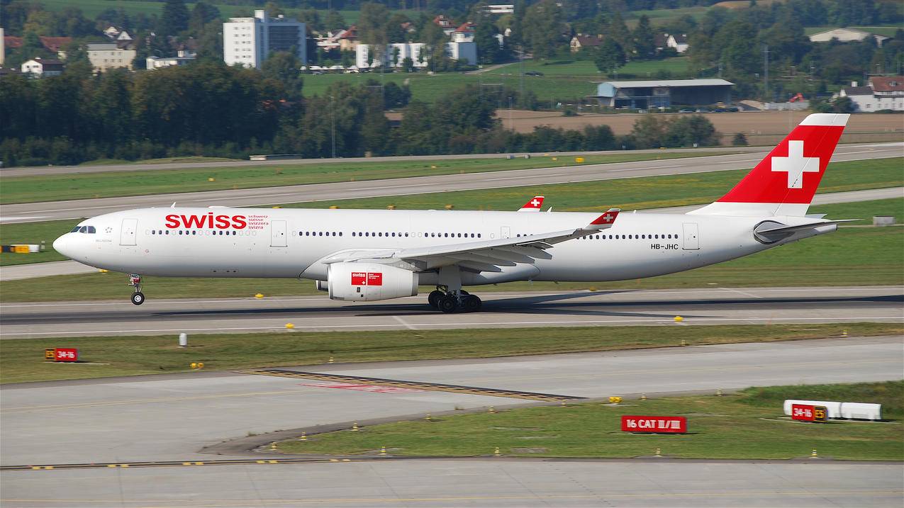 AirbusA330,飞机,passengeraircraft,飞机,跑道