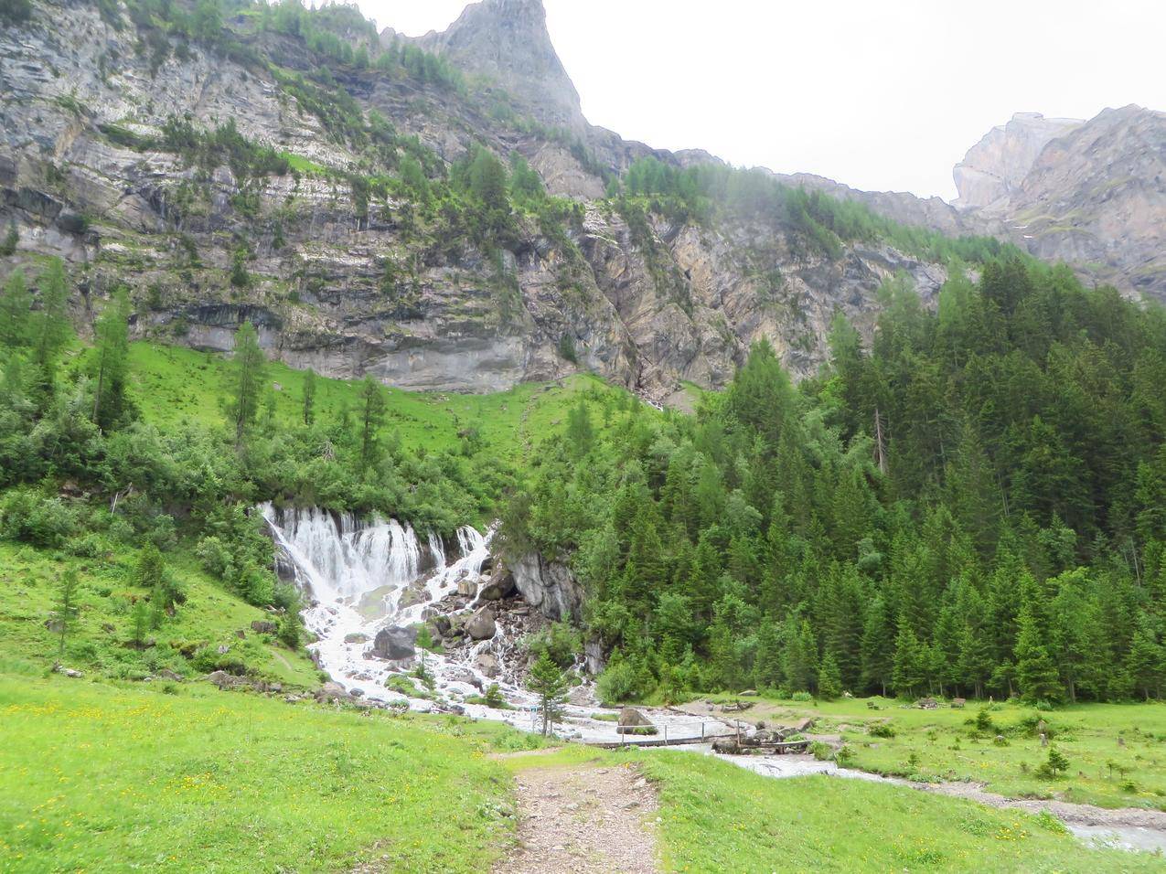 瑞士,阿尔卑斯,瑞士,贝尔尼阿尔卑斯山脉,绿色,山脉,SimmenFalls,水