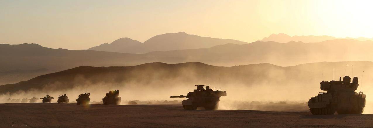 军事,坦克,联合国陆军,M1ABRAMS,BRADLLIY飞行器