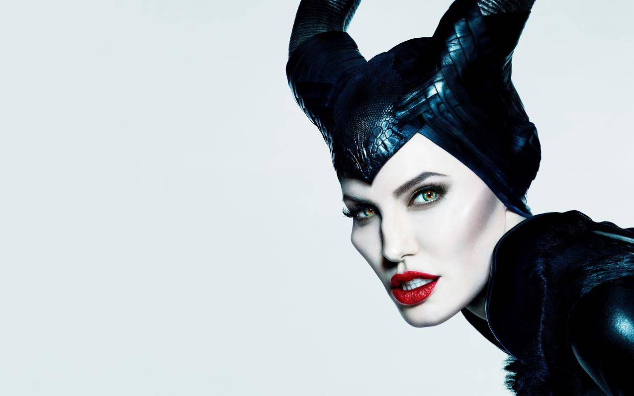 AngelinaJolie,眼睛,嘴唇,Maleficent,迪士尼,简单的背景