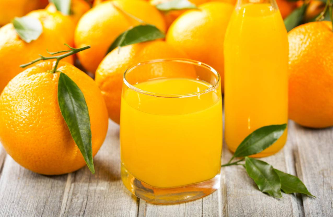 橙子,橙汁,瓶子,玻璃杯,橙子橙汁高清图片