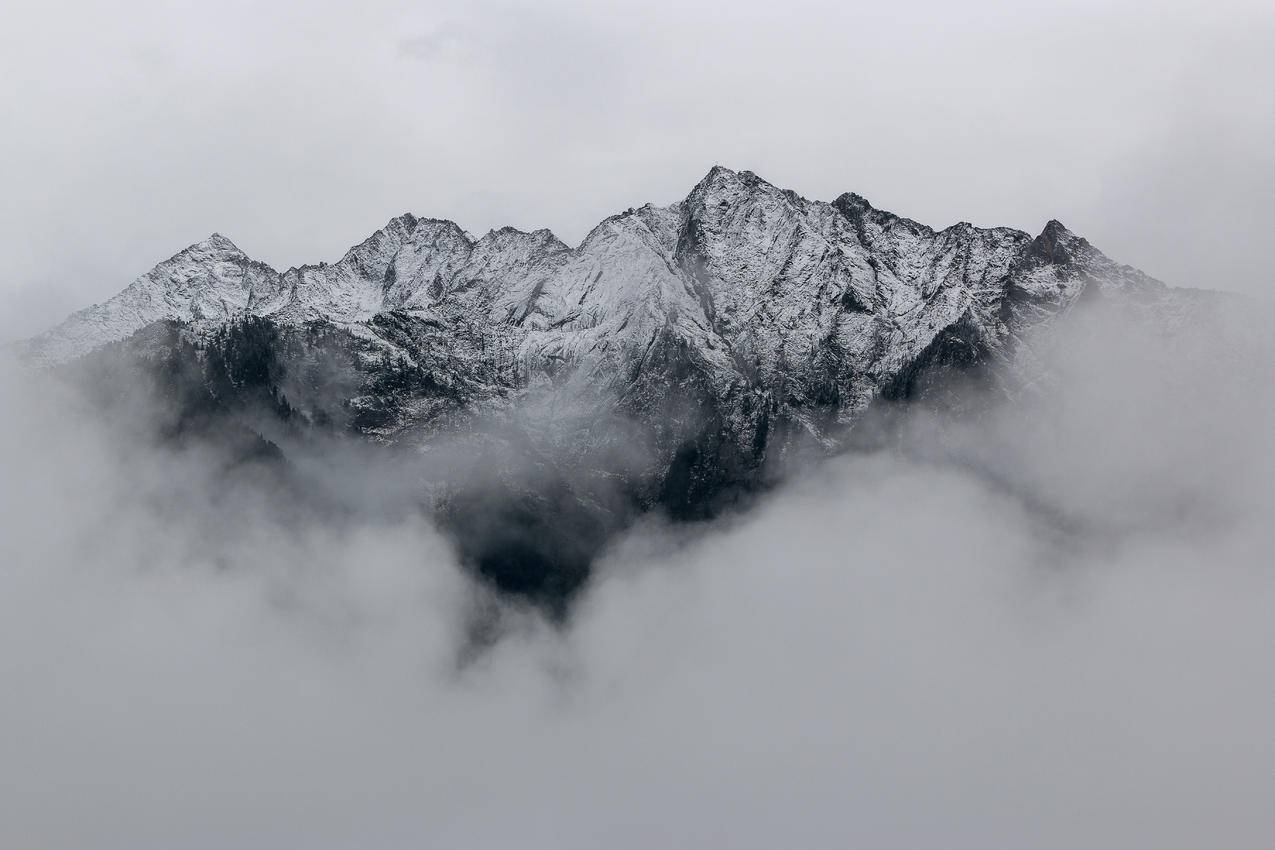 Snow山上的风景摄影