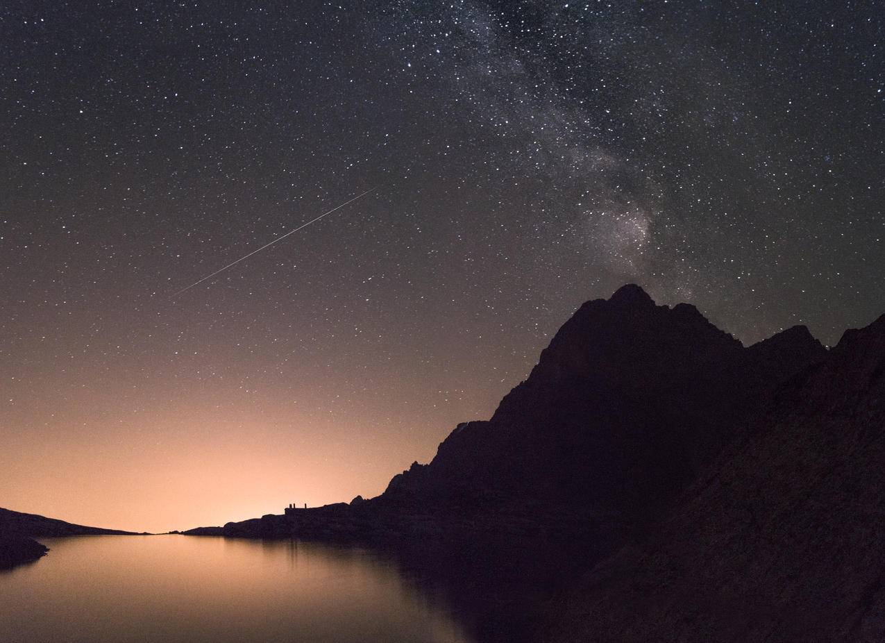 天空,夜景,剪影,山峰cc0可商用图片