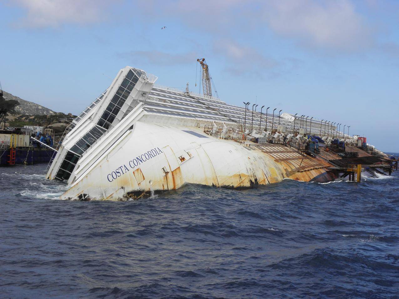 沉船事故的高清图片