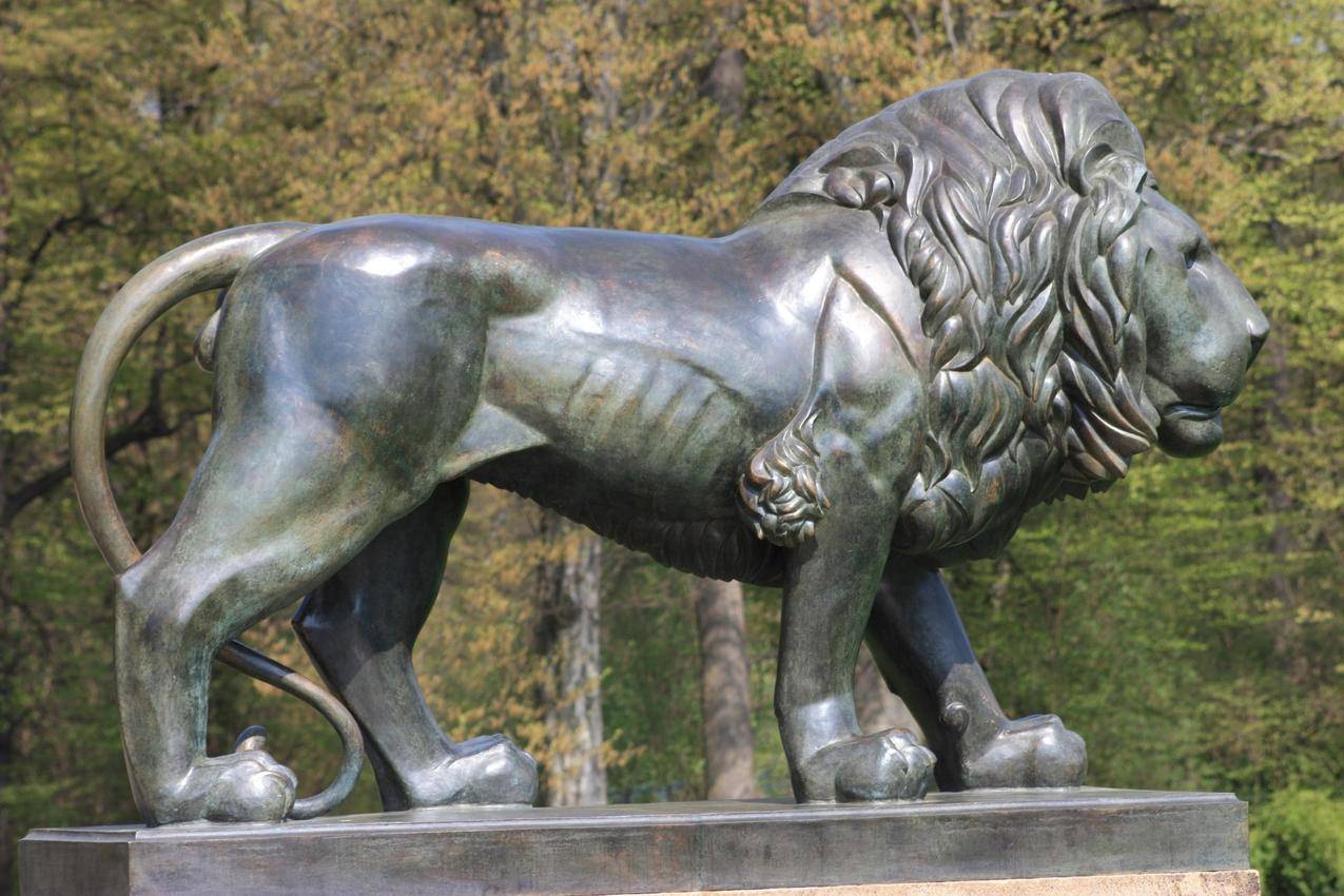 铜雕雕塑狮子高清壁纸
