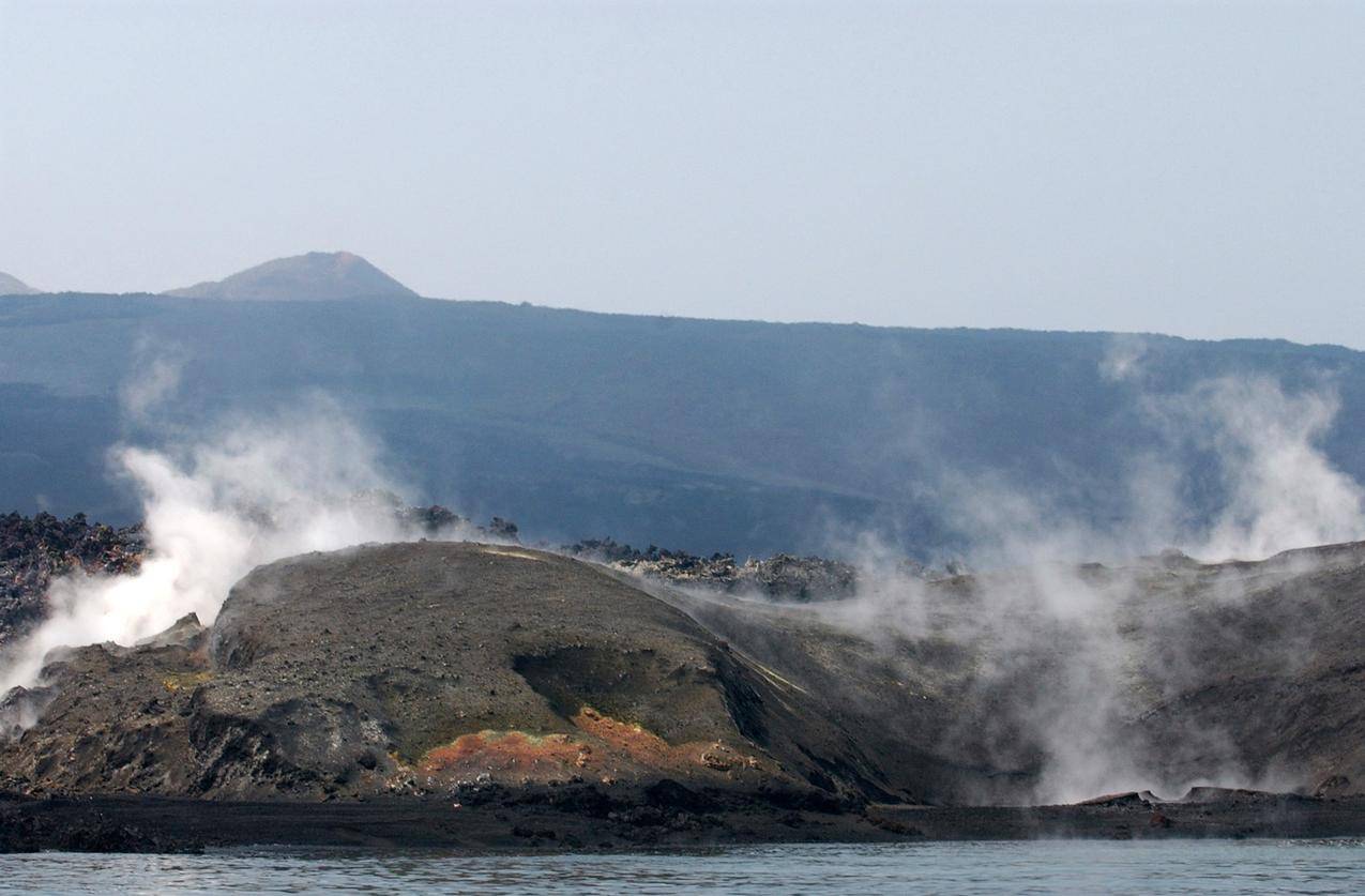 火山蒸汽高清图片