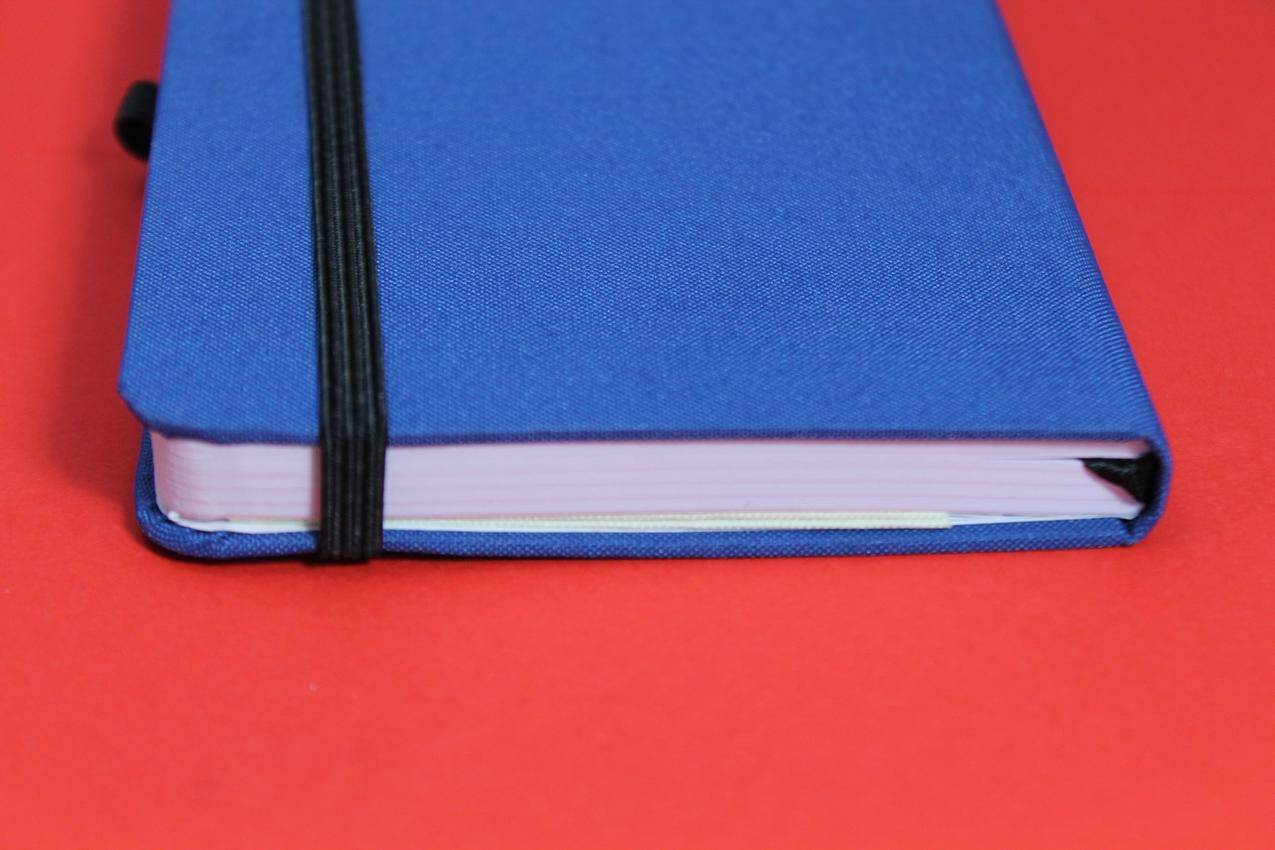 红色,蓝色,书桌,笔记本cc0可商用高清图片