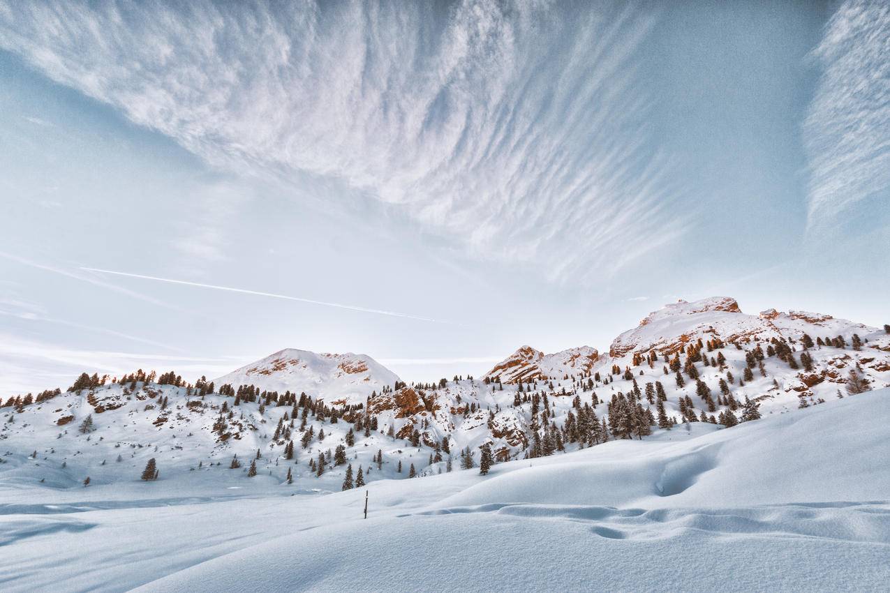 雪山风景图片