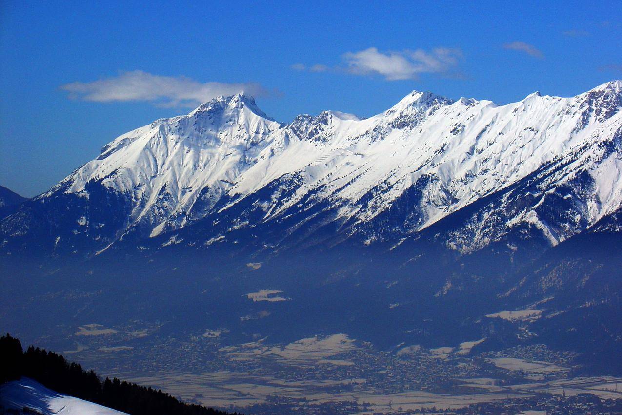 山峰雪山高清图片