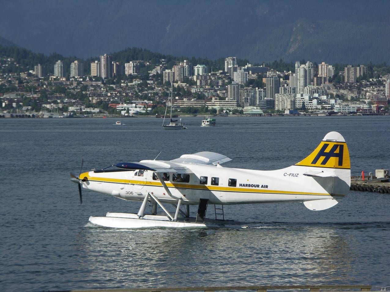 加拿大温哥华的水上飞机图片