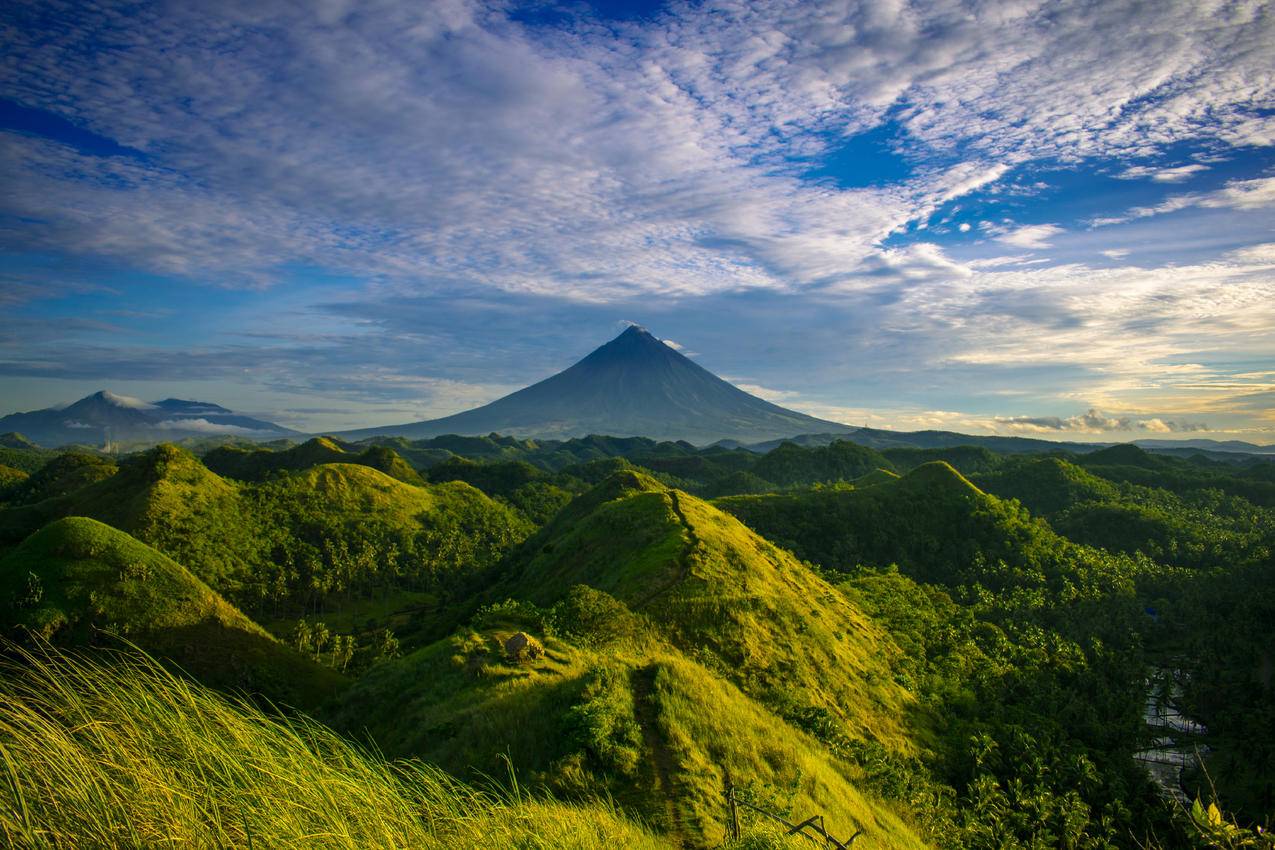 山岳与Hills风景