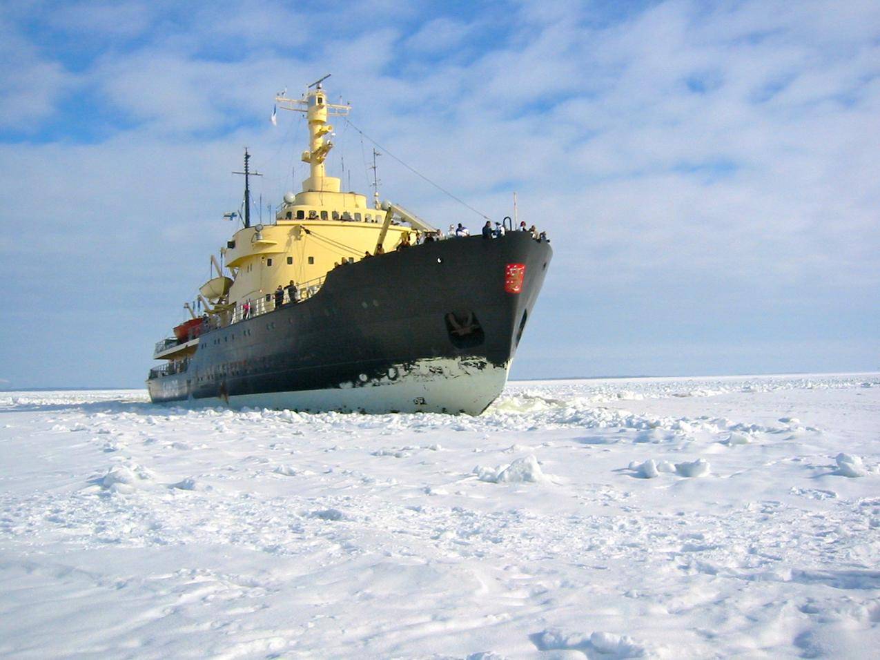 极地科学考察破冰船“雪龙2”号 - 江南造船（集团）有限责任公司