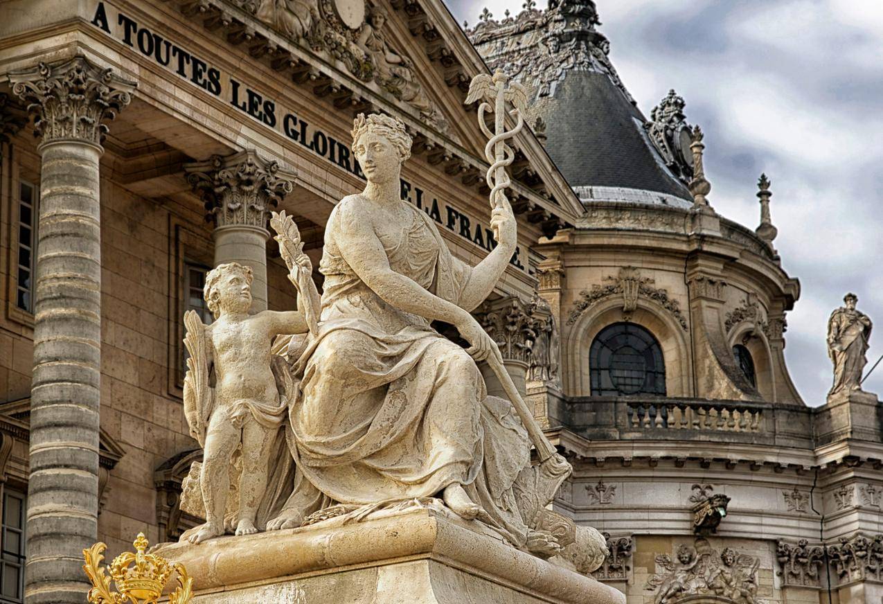 凡尔赛宫艺术雕像图片