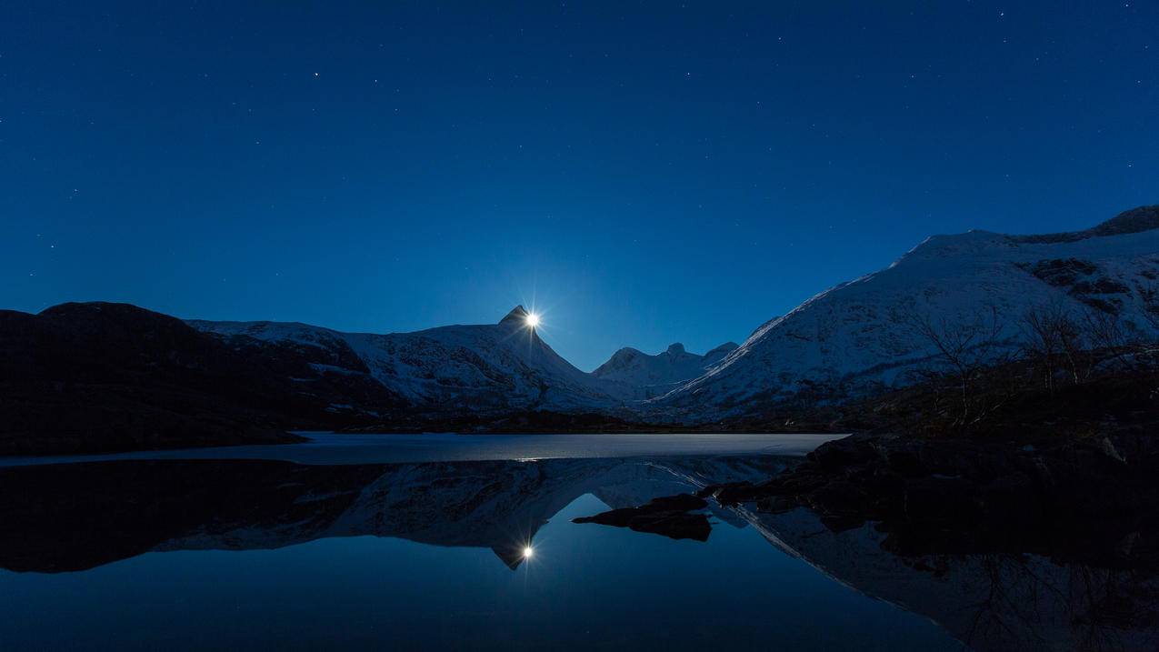 挪威博多,晚上,月亮,湖泊,山水风景,4K壁纸