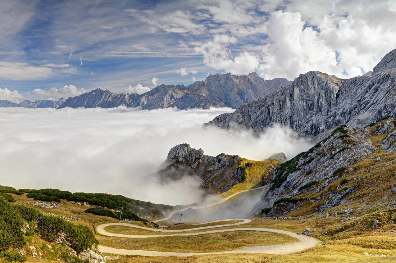 阿尔卑斯山,山峰,山坡,4K风景壁纸