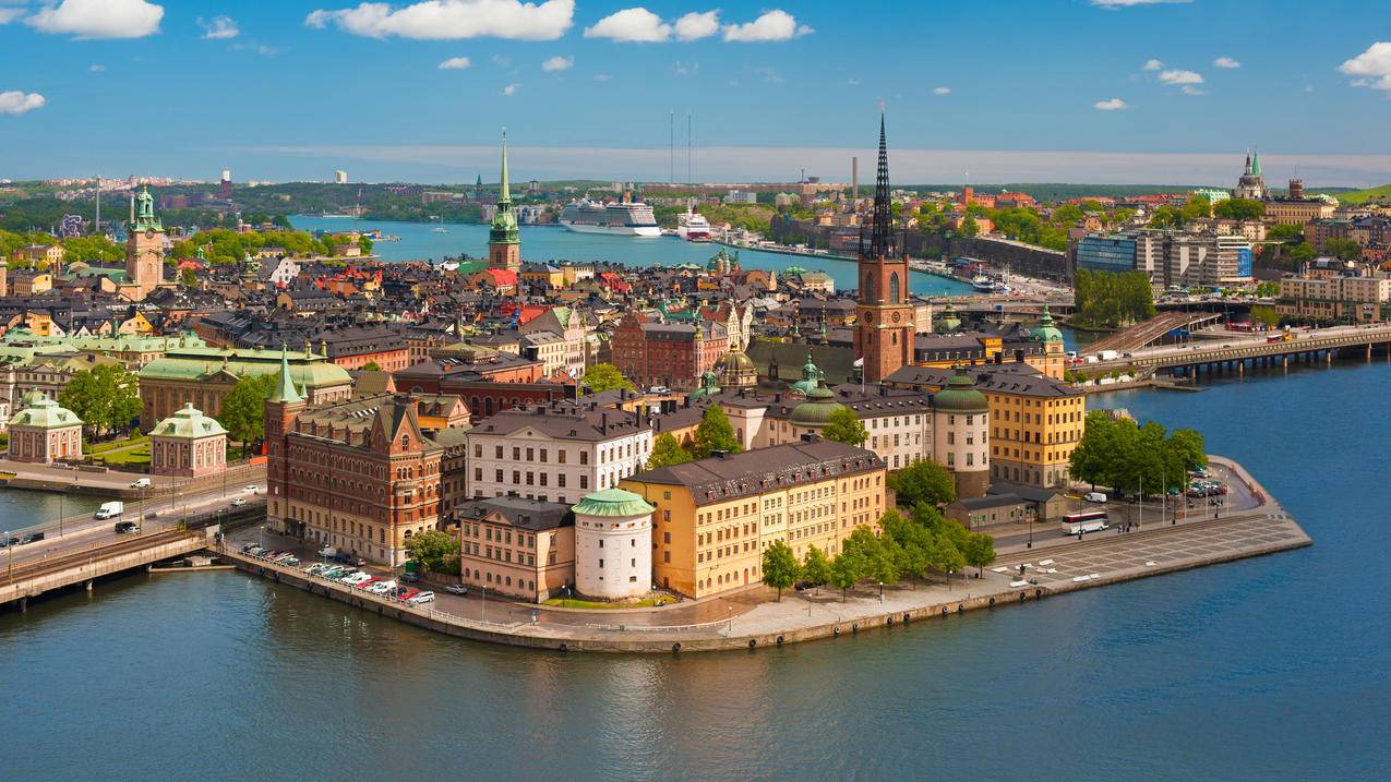瑞典斯德哥尔摩,旧城区,建筑,海滨,河流,桥梁,骑士岛教堂,4K风景壁纸3840
