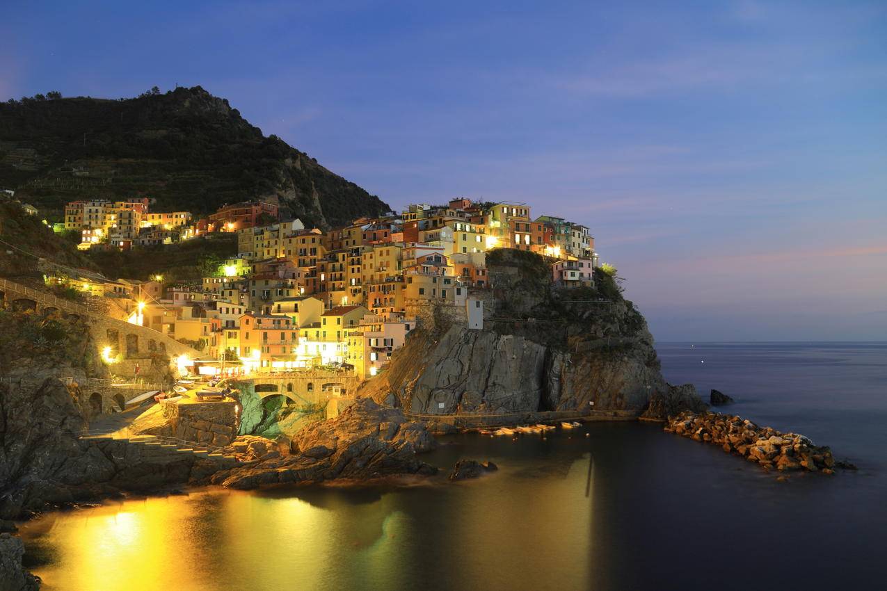 晚上,天空,意大利五渔村风景5K壁纸