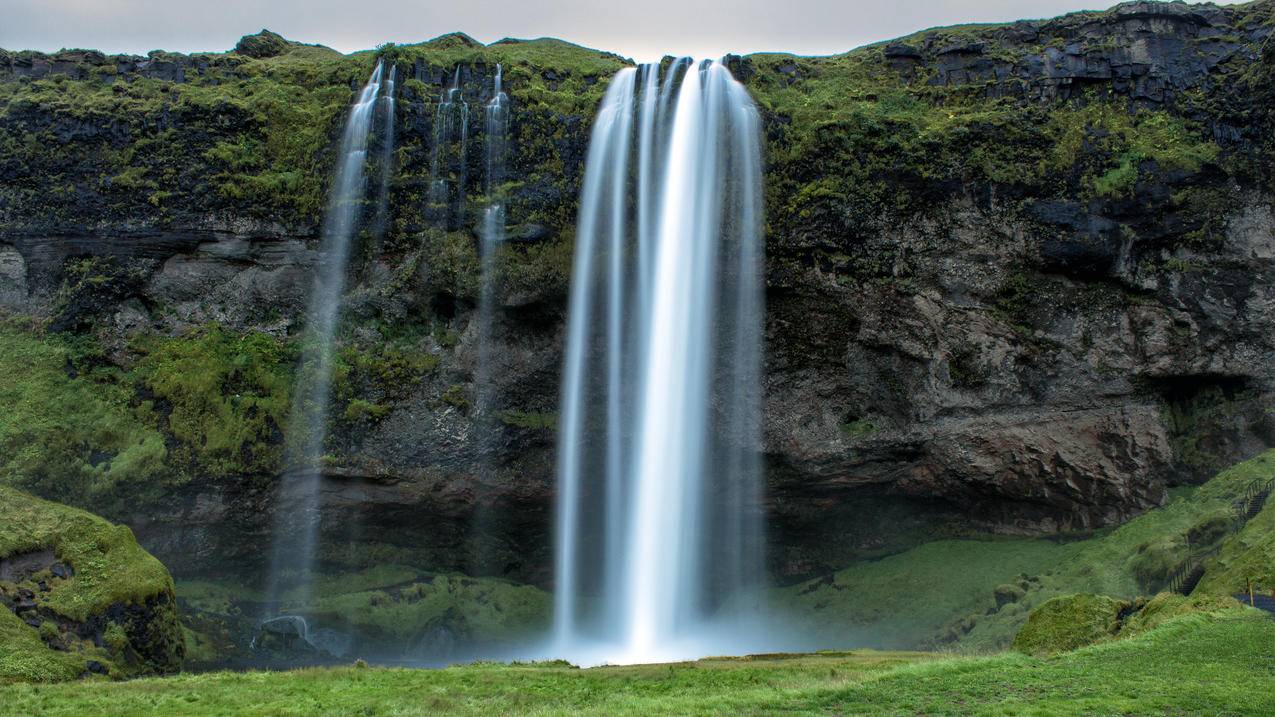 冰岛南部,塞里雅兰瀑布4K风景壁纸