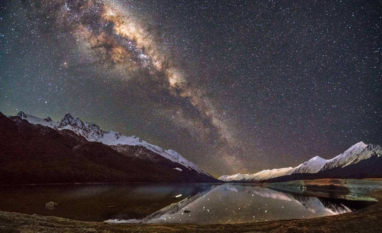 晚上,湖水,星空,6K风景图片