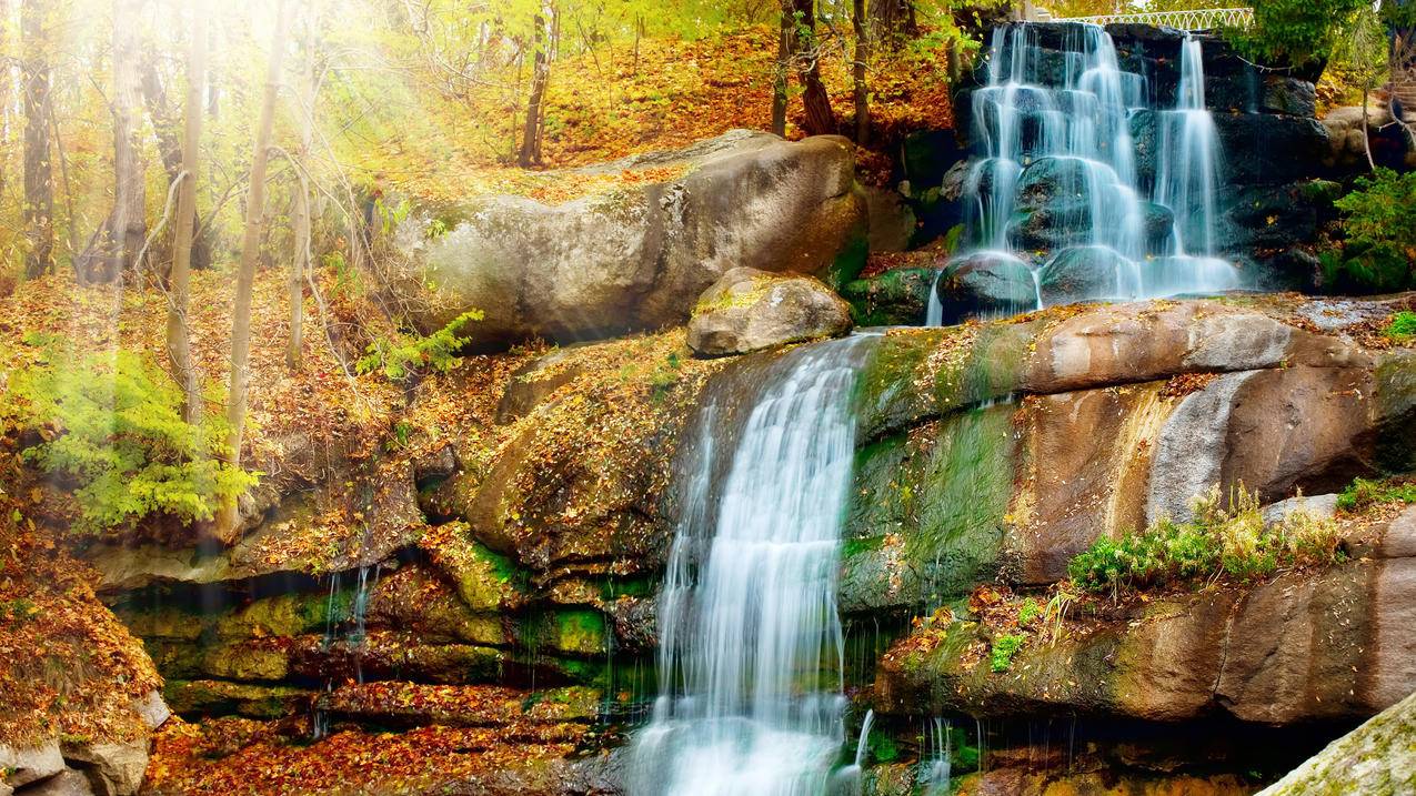 秋季森林公园,瀑布,4K风景壁纸