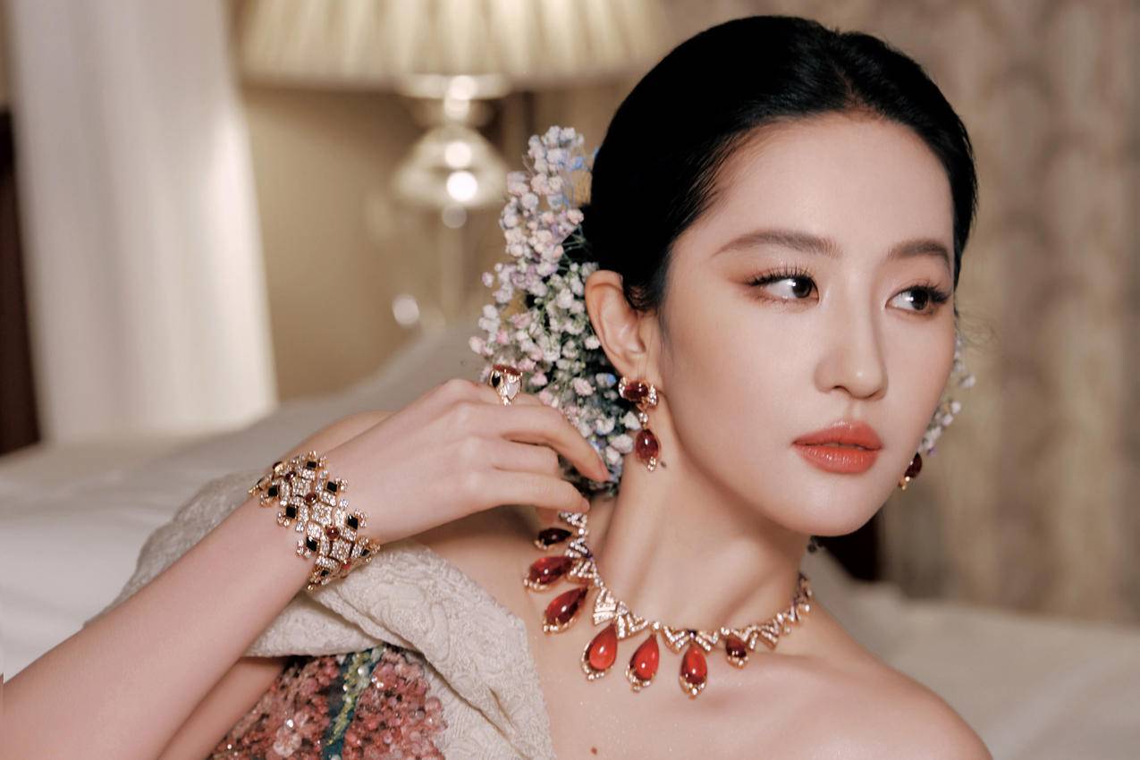 刘亦菲 头饰 首饰 高清美女4K壁纸 3840x2560
