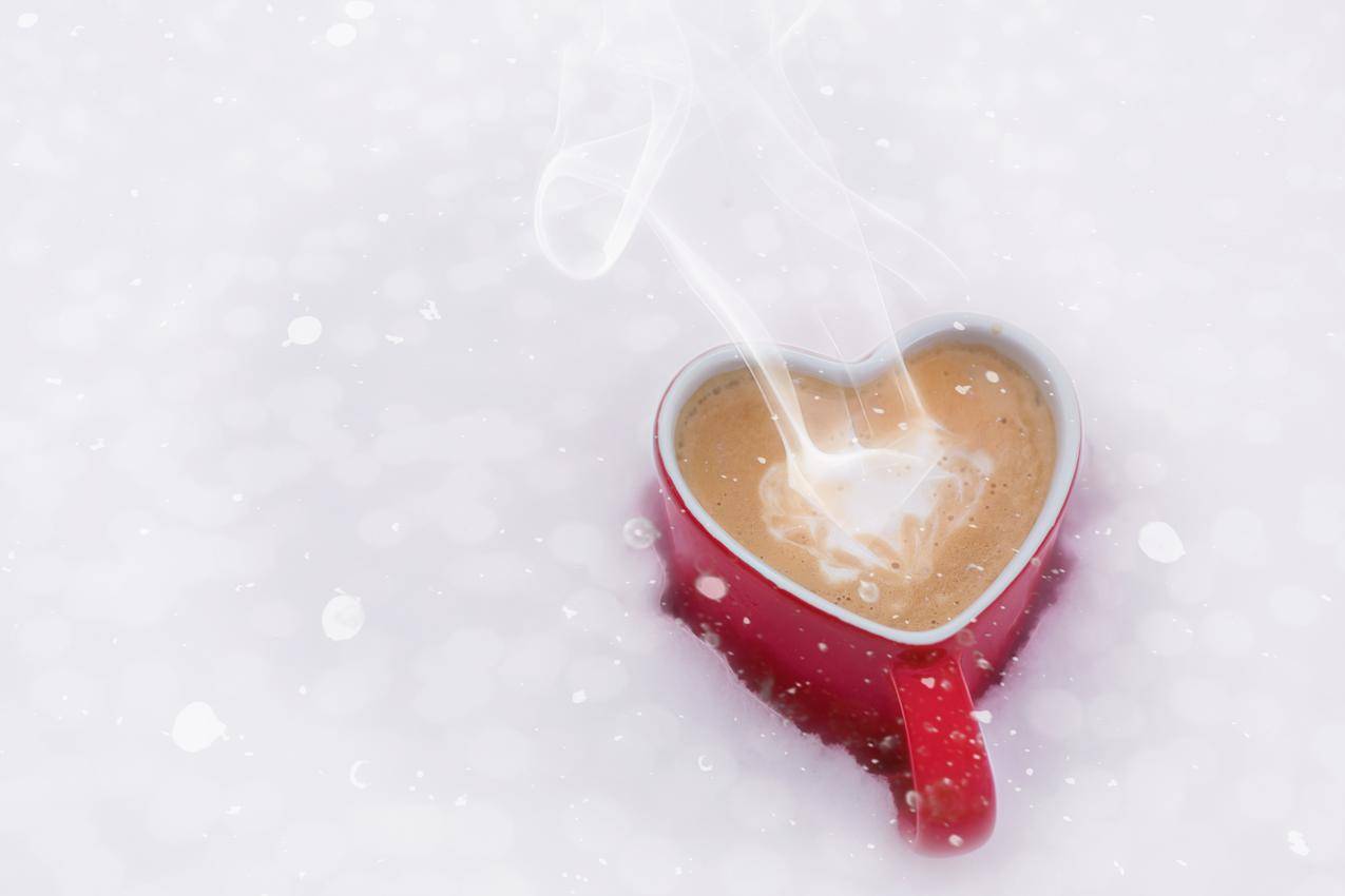 七夕,情人节,心形杯中的咖啡,4k高清图片