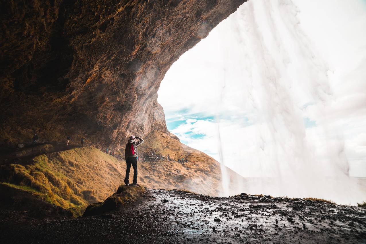 冰岛塞里,雅兰瀑布,旅行者,4k风景高清壁纸