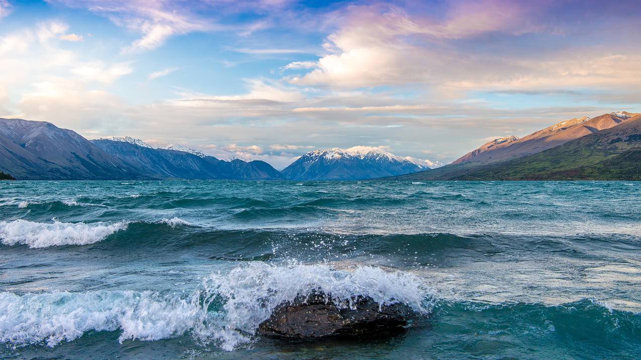新西兰南岛,麦肯齐盆地冰川湖,4K高清风景壁纸
