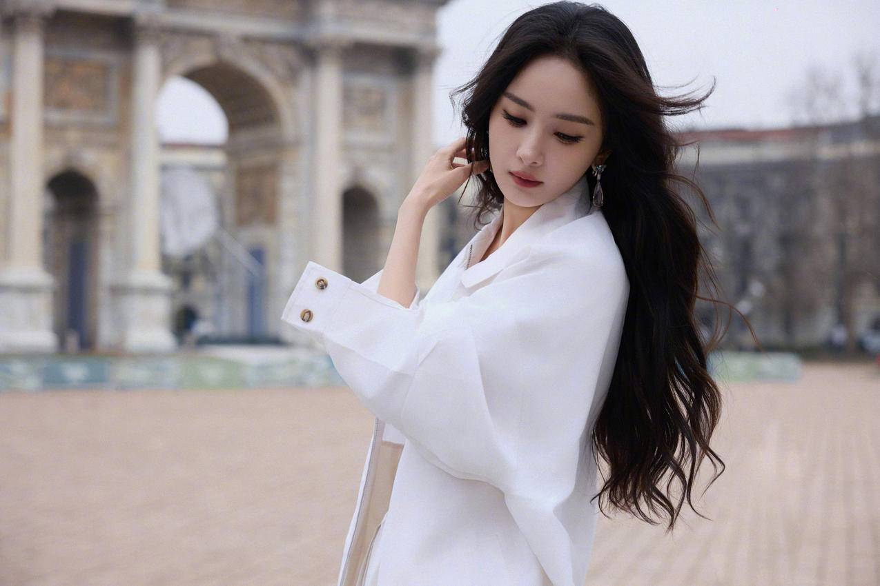 杨幂白色衣服清新唯美4K高清美女壁纸3840x2560