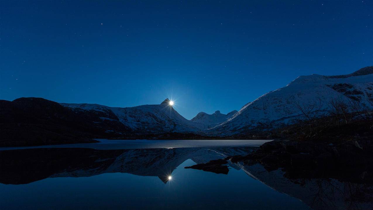 挪威博多,晚上,月亮,湖泊,山水风景,4K高清壁纸