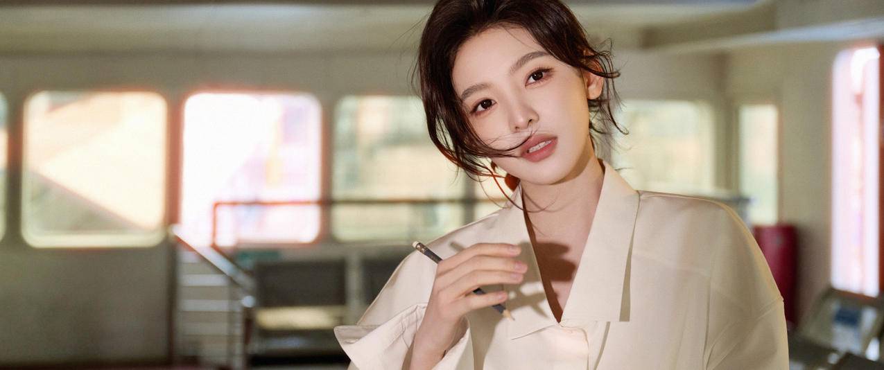 白色衬衫美女章若楠 3440x1440带鱼屏高质量壁纸